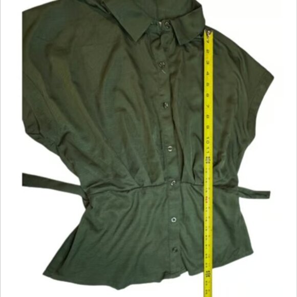 Luna Skies Button-Up Blouse Short Sleeve Utility Safari Olive Green Top Small - Picture 7 of 8